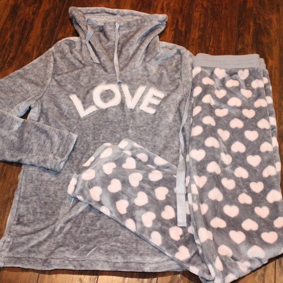 2/$40 🏷 Denver Hayes Plush Lounge Set Size M - Picture 2 of 4